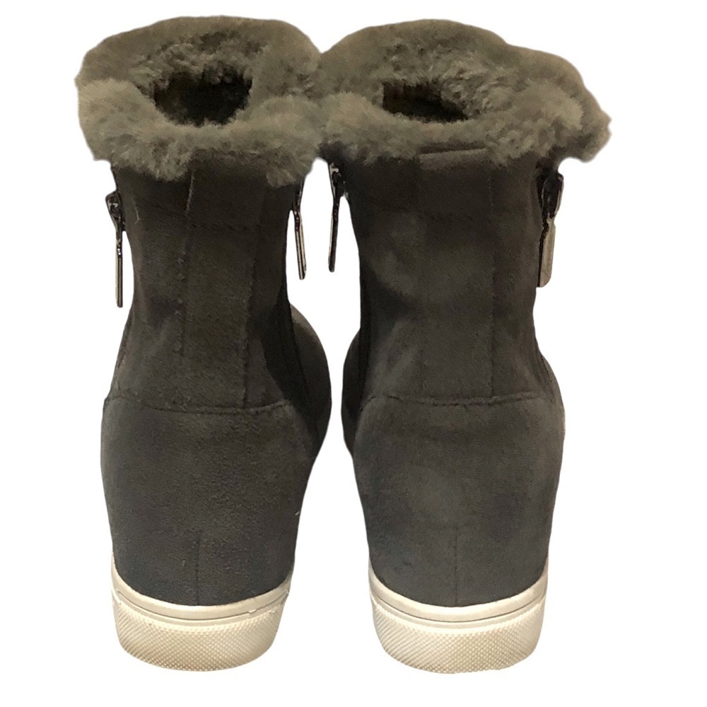 Blondo Glade Dark Grey Suede Leather Waterproof Faux Fur Trim Zip Sneaker sz 7.5 - Picture 7 of 11